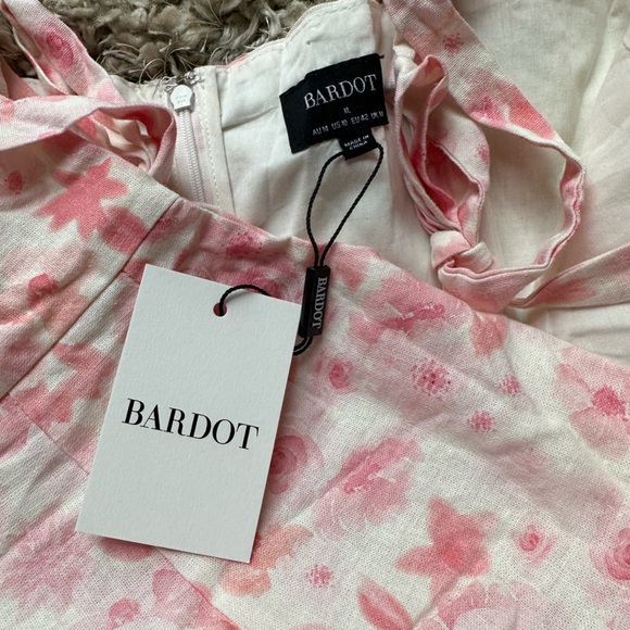 NWT Bardot Womens Laurie Linen Blend Floral Mini Dress 🔥SOLD OUT🔥 - Picture 6 of 7